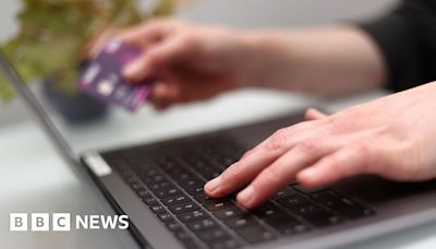 Scammers take almost £1m in one week, say Jersey police