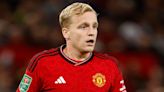 Van de Beek close to joining Girona from Man Utd