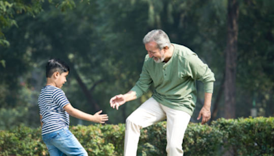 ​7 mistakes grandparents shouldnever commit with children | The Times of India