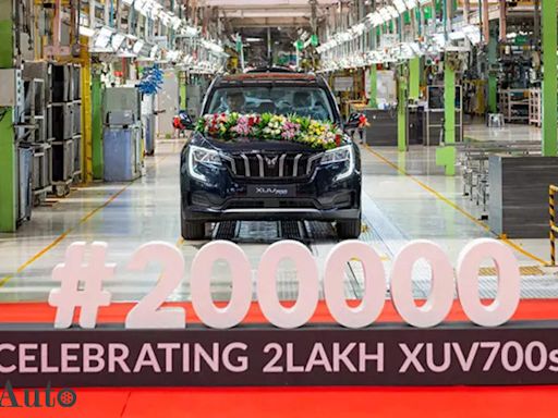 Mahindra produces 2,00,000 unit of XUV700 in record time - ET Auto