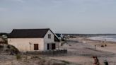 Detectan niveles anormales de radiactividad en un popular balneario de Uruguay