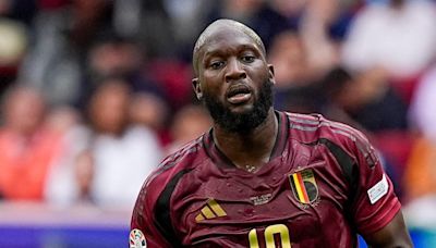 Romelu Lukaku agrees Chelsea exit but Victor Osimhen demand delays transfer