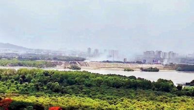 Thane: Video exposes land mafia’s role in dumping of debris on wetlands