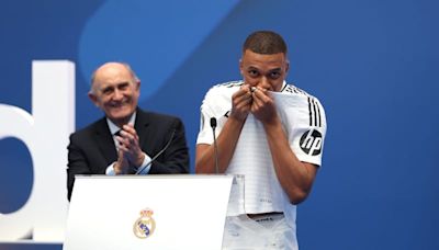 'Unbelievable to be here': Real Madrid present their new star Mbappé