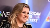 Kelly Clarkson Enlists ‘The Voice’ Star Corey Ward for ‘Once’ Duet