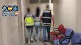 Policía de España difunde video de la detención de la esposa de Sebastián Marset