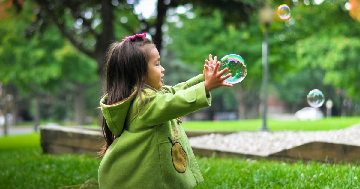 5 screen-free outdoor activities for kids