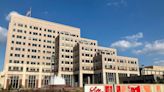 FDA Conditionally Approves Eli Lilly's Thyroid Cancer Drug For Pediatric Patients With Certain Mutations - Eli Lilly and Co (NYSE...