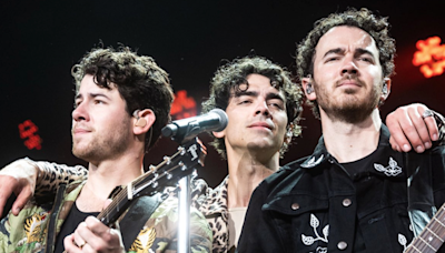 Jonas Brothers posponen shows en México; Nick contrajo influenza