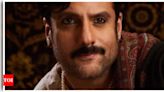 Fardeen Khan gives a sneak peek of his transformation for Heeramandi; 'Mallikajaan' Manisha Koirala reacts | Hindi Movie News - Times of India