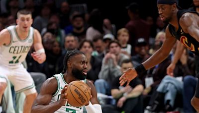 How did Jaylen Brown, Derrick White and the Celtics’ 3-point magic all disappear in Game 2?