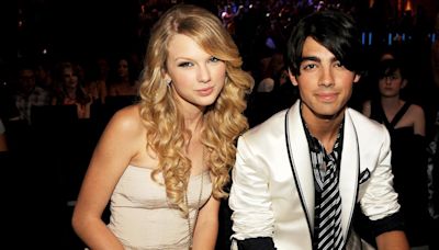 Taylor Swift Says ‘Happy July 9’ Before Singing Joe Jonas Breakup Song