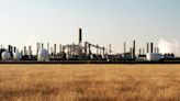 US refineries heavily dependent on Canadian crude oil imports, EIA says