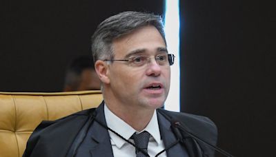 STF retoma julgamento sobre foro privilegiado, que pode atingir inquéritos de Bolsonaro