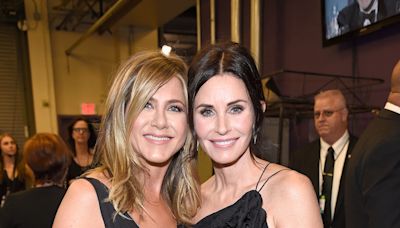 Jennifer Aniston Brings Courteney Cox to Tears With Emotional Birthday Tribute - E! Online