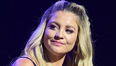 Lauren Alaina Postpones Upcoming Shows After Suffering Sudden Major Family Loss: 'I Really Don't Have Words Yet'