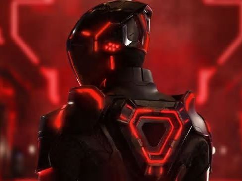 Tron: Ares, il video dal set che rivela il nuovo look di Jared Leto