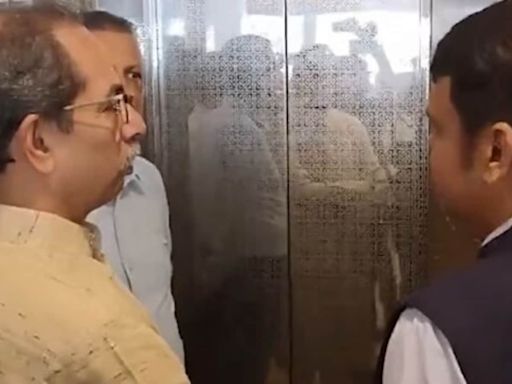 Uddhav Thackeray's ‘secret’ lift meeting with Fadnavis triggers speculations in Maharashtra