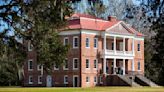 Charleston's Drayton Hall offering locals discounted admission