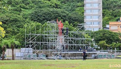 基隆浪曲嘉年華交管 提供免費接駁車