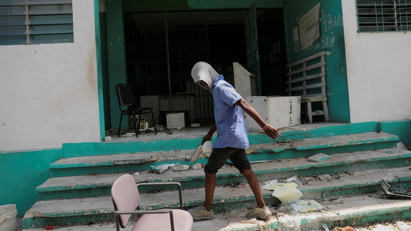 Haiti health system on verge of collapse, UN says