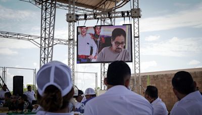 En medio del calor y la indiferencia: así reapareció Iván Márquez