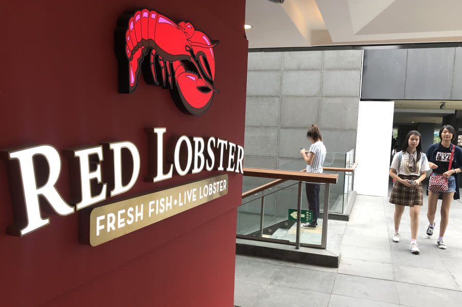 Red Lobster closes dozens of restaurants amid bankruptcy reports