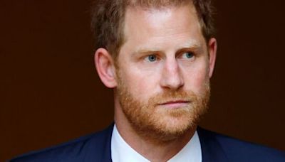 Prince Harry brutally slammed by Royal Navy chief for accepting an award he 'doesn't deserve'