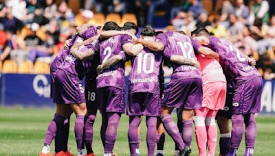 El Real Valladolid es equipo de Primera División tras una remontada plagada de épica al Villarreal B; Leganés o Eibar lo serán en la última jornada