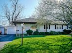 4529 N Bournedale Dr, Peoria IL 61614