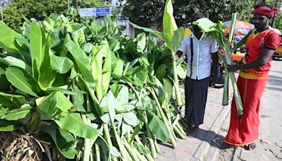 Sharp rise in prices of flowers, vegetables, ‘puja’ materials fails to dampen public spirit