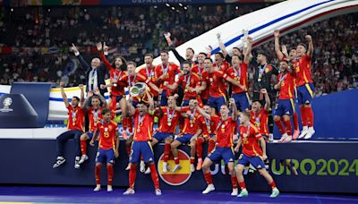 España se hace eterna en Berlín ante Inglaterra con la cuarta Eurocopa de su historia (2-1)