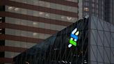 StanChart unveils $1.5 billion share buyback, boosts income guidance