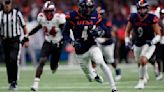Illini add NCAA's leading receiver to roster
