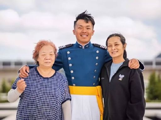 苗博雅自曝眷村背景！捐10萬助空軍徐皓明度難關：他是國家人才 - 政治