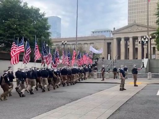 Lo que sabemos sobre el grupo nacionalista blanco Patriot Front del que algunos de sus miembros marcharon en Nashville