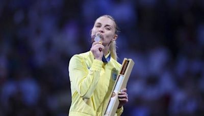 La esgrimista ucraniana Kharlan: “Esta medalla es para los deportistas que Rusia ha asesinado”