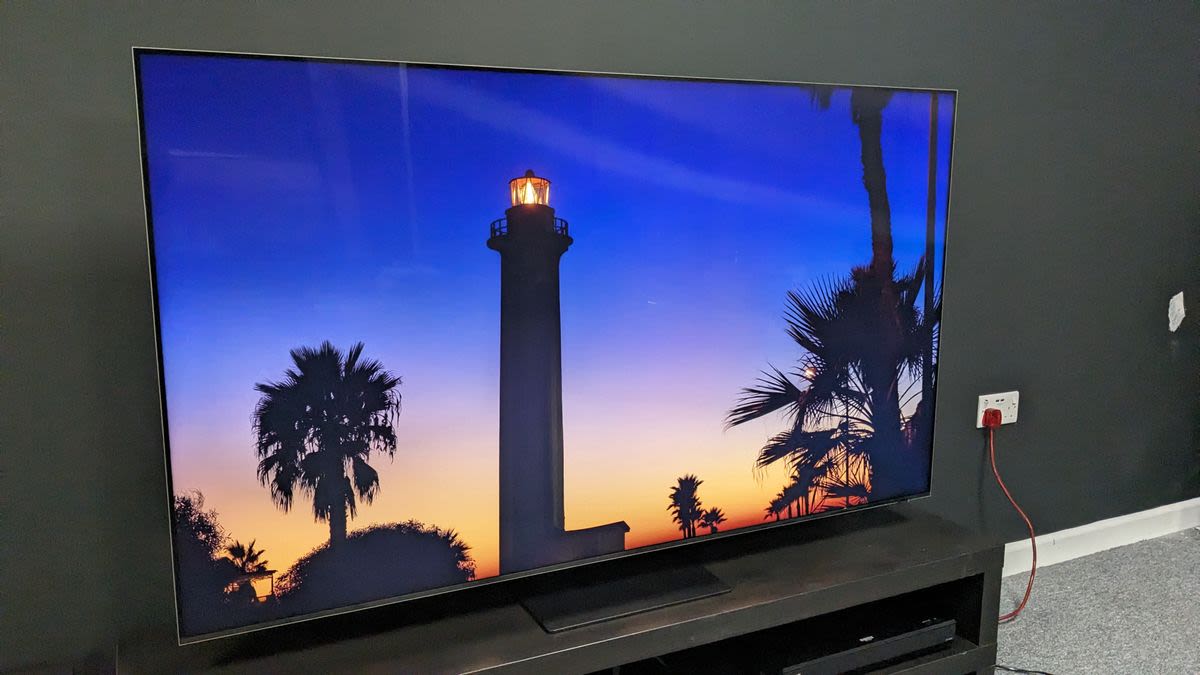 Samsung QN800D review: an impressive 8K TV that proves they still have a place in the world