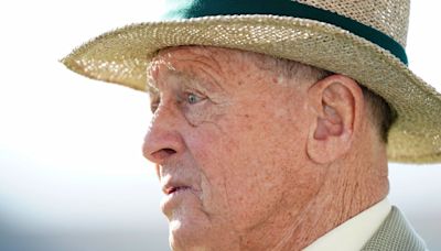 Sir Geoffrey Boycott unable to eat or drink with pneumonia after cancer operation