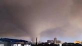 Al menos cinco muertos y 33 heridos por el paso de un tornado en la ciudad china de Guangzhou - La Tercera