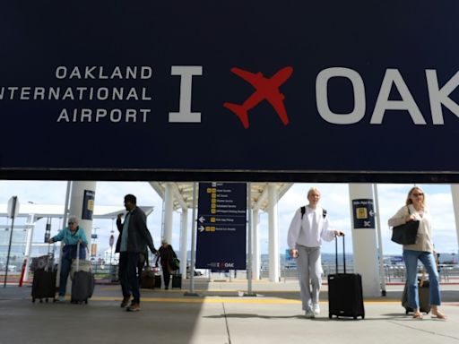 Dos aeropuertos fuera de San Francisco reclaman el nombre de la ciudad