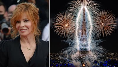 "On a besoin d'amour" : Mylène Farmer à l'honneur du splendide feu d'artifice du 14 juillet à Paris