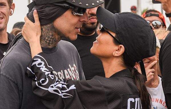 Kourtney Kardashian and Travis Barker Share a Sweet Moment at His Run Travis Run 5K Event - E! Online