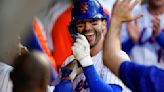 Naquin's two homers, Diaz's two-inning save lift Mets