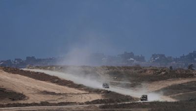 Hamas fires barrage of rockets into central Israel for the first time in months