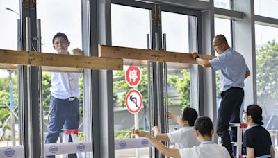 Hong Kong Braces for Disruptions as Typhoon Heads to China