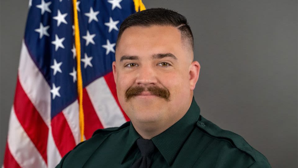 1 deputy killed and 2 injured in ‘ambush’ shooting in Florida, sheriff says