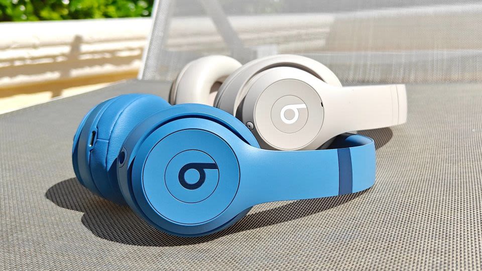 Beats Solo 4 vs. Beats Studio Pro: Which headphones are better?