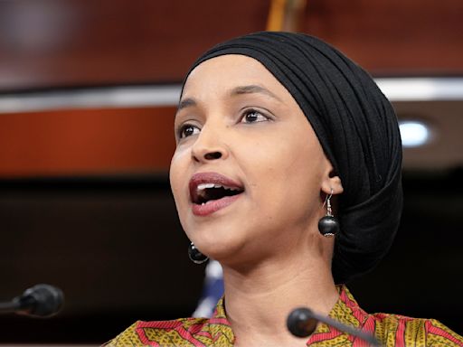 Ilhan Omar fends off challengers to win primary after AIPAC stays out of the race