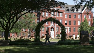 A queen, a justice and a Rose to highlight Spelman’s graduation rites